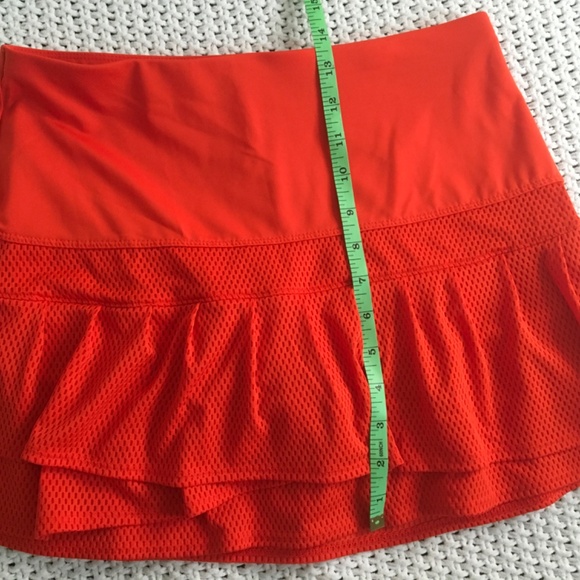 LUCKY IN LOVE WOMAN SIZE MEDIUM LAYERED PICKLEBALL/TENNIS SKORT - Picture 2 of 4
